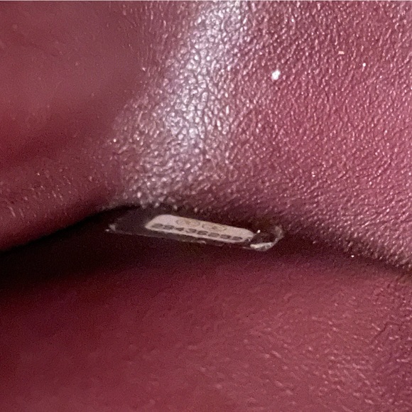 SOLD- 💕Chanel medium double flap caviar leather💕 - Picture 6 of 16